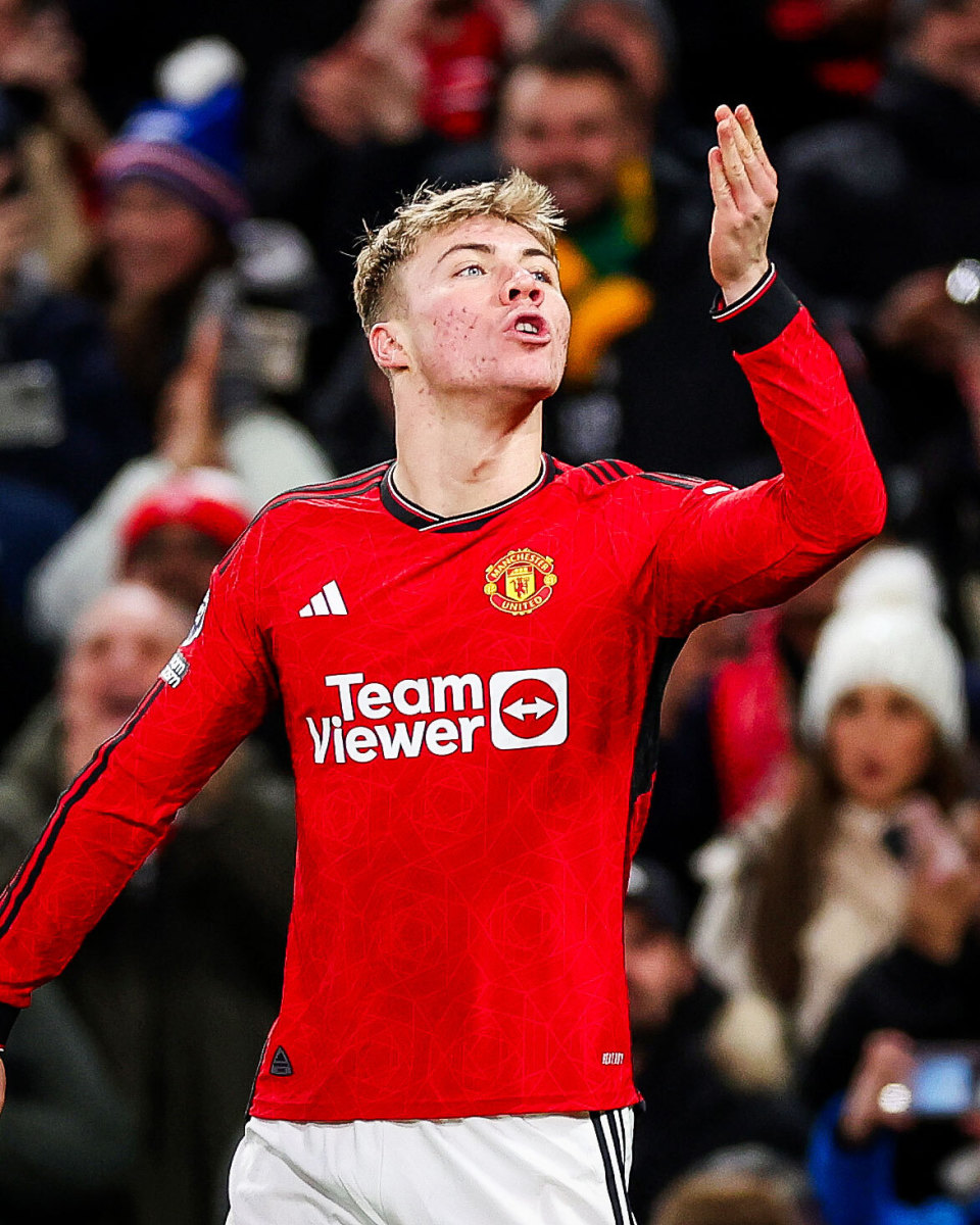 体育在线-关于皇马战平巴黎圣日耳曼,德布劳内梅开二度西甲的信息