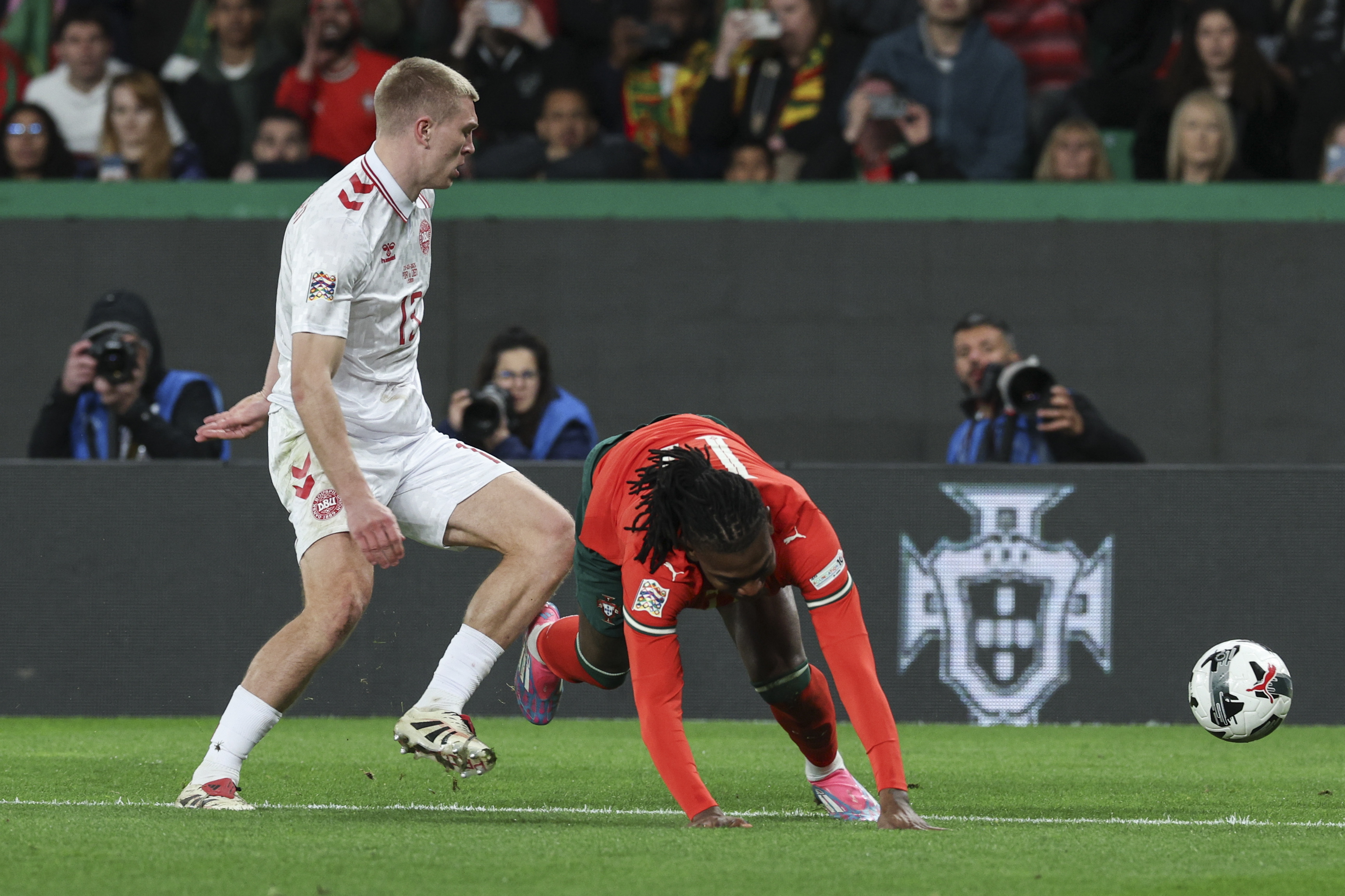 -葡萄牙遭遇失利，欧预赛形势有所变化的简单介绍