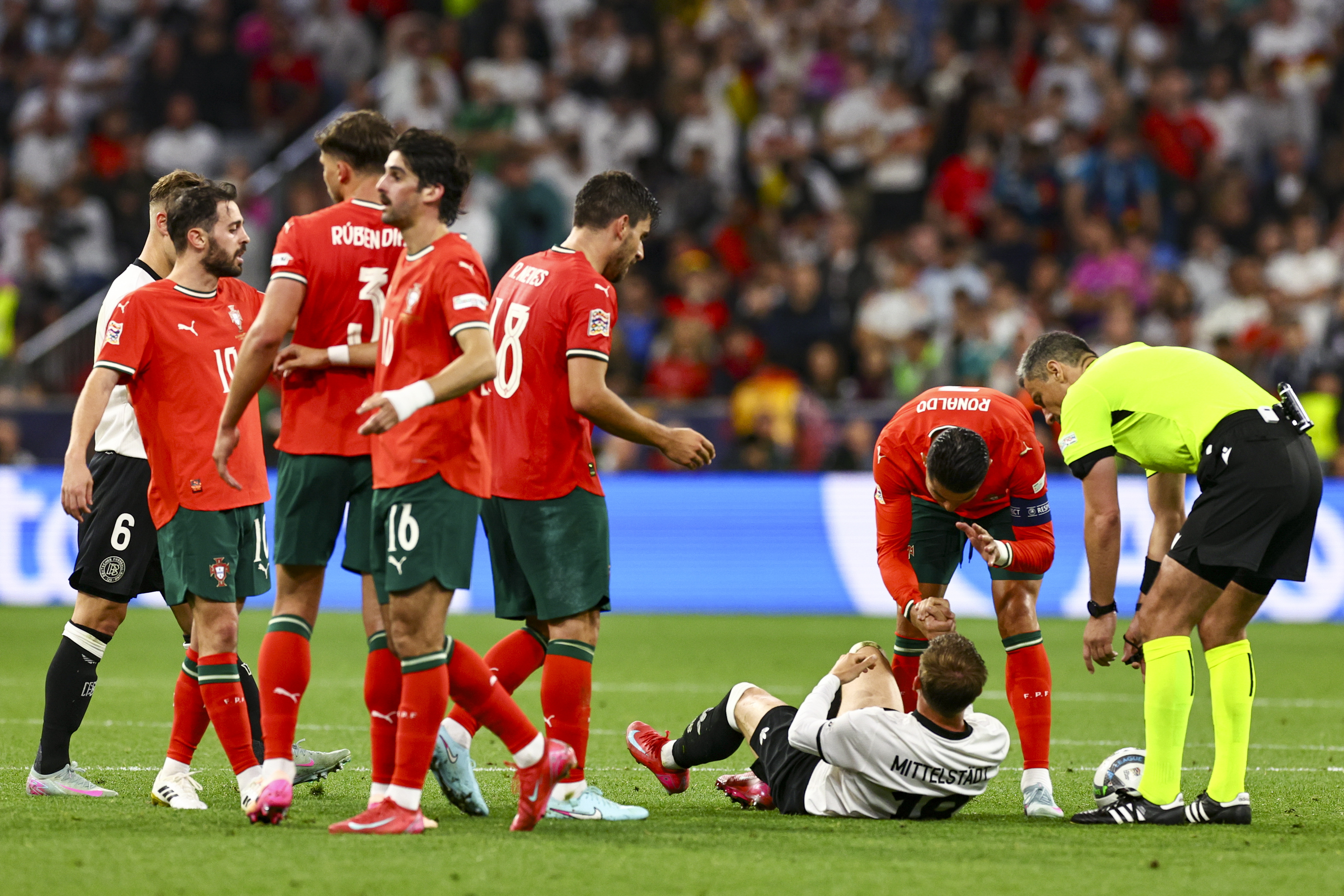 葡萄牙遭遇失利，欧预赛形势有所变化的简单介绍