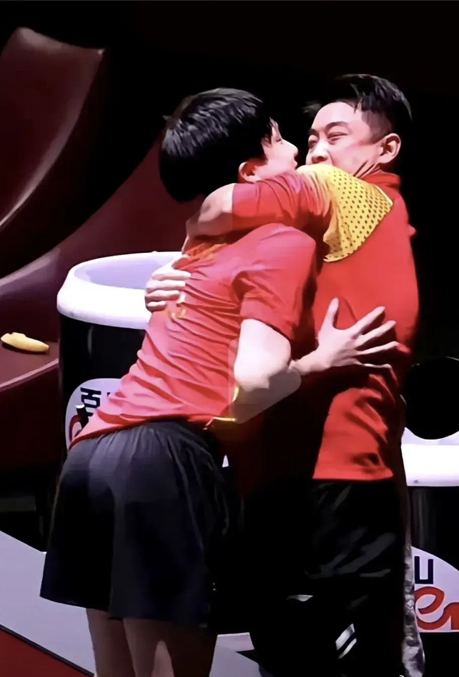 开云体育app-包含英国乒乓球队轻取韩国乒乓球队,王皓完成帽子戏法的词条